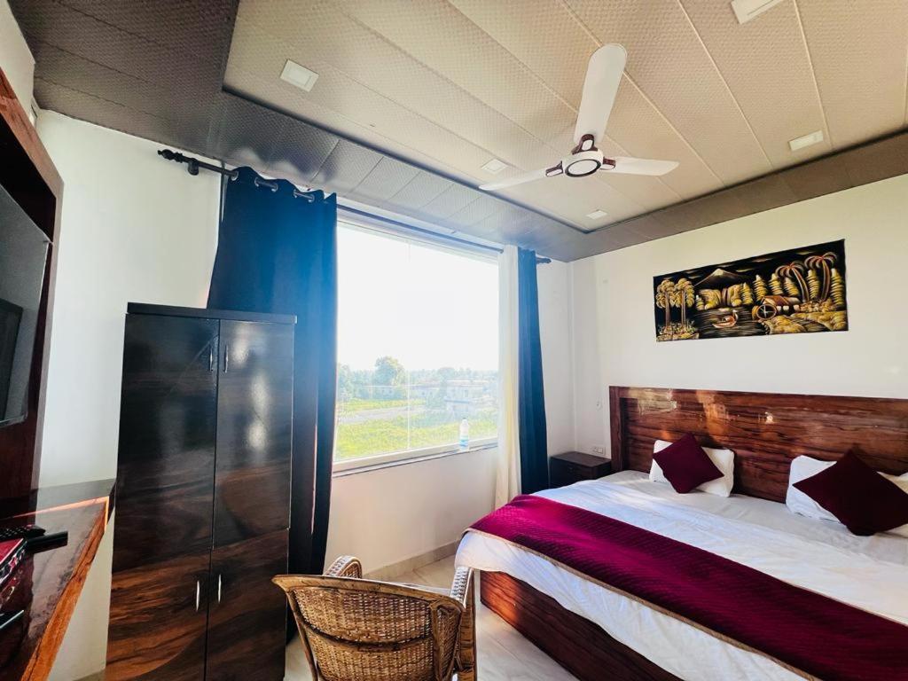 Green Dandi Homestay ริชิเคช ภายนอก รูปภาพ